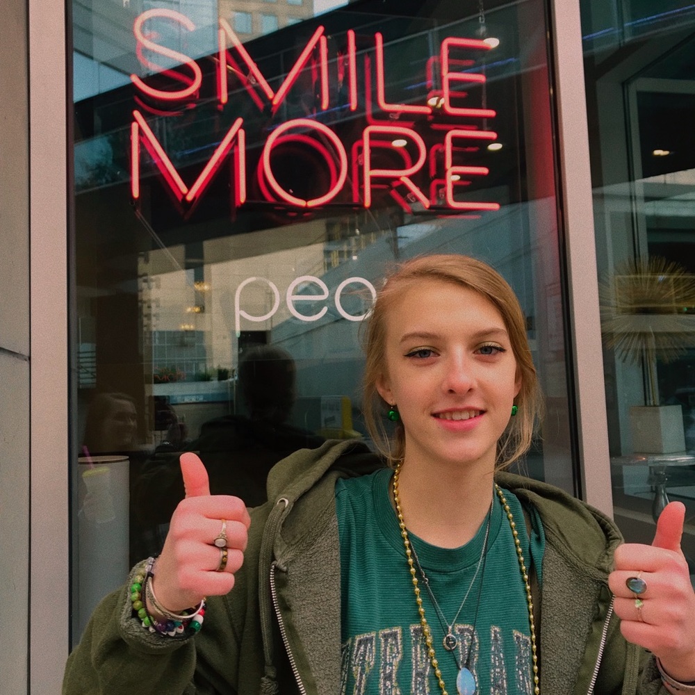 Meet your Posher, Rachel